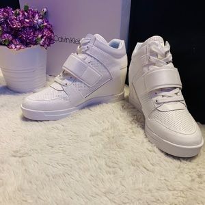 Calvin Klein Snickers